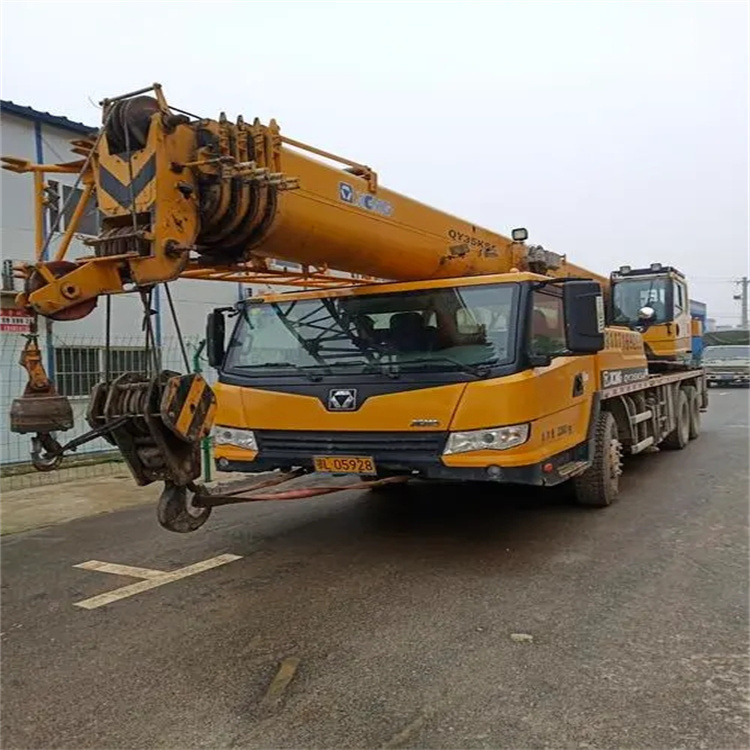 干驿镇吊车出租保险：全面覆盖，安全无忧