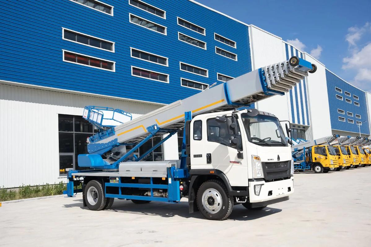 干驿镇出租云梯车高空作业车 建筑垃圾搬运